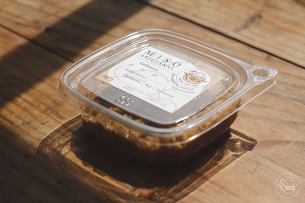 Imagen de PASTA DE MISO DE GARBANZOS DE 250GR HAKKO