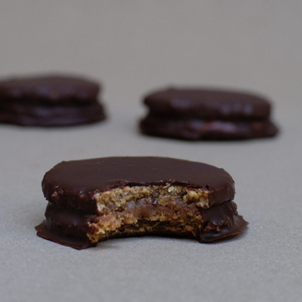 Imagen de ALFAJOR DE COCO Y VAINILLA